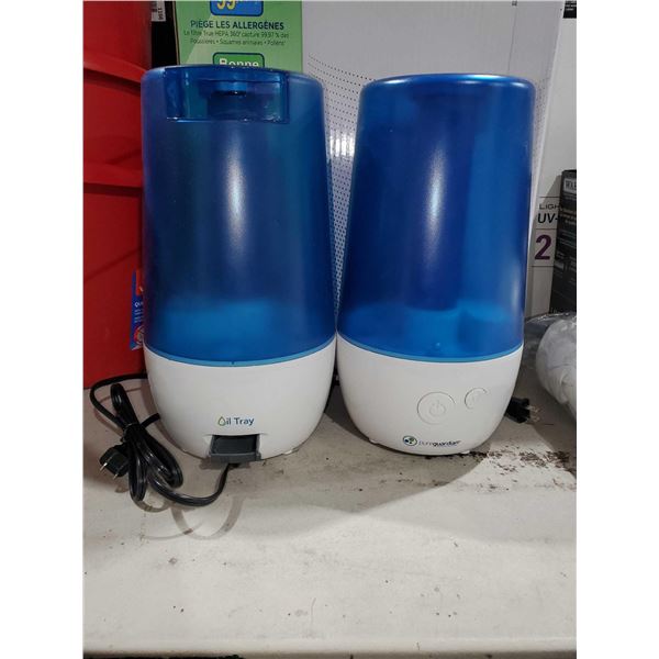Lot of 2 Pure Guardian Room Humidifiers