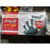 Image 2 : Sylvania Stay-lit 2 sets of 100 LED mini lights Pure White