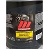 Image 2 : MotoMaster Heavy - Duty Engine Oil SAE30 for commercial, industrial & tractor diesel engines 18.9L