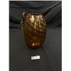 Image 2 : Very Decorative Art Glass Amber Vase w/ Glass Rope Handle