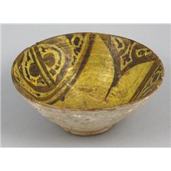 10th-13th C. Persian School terracotta bowl