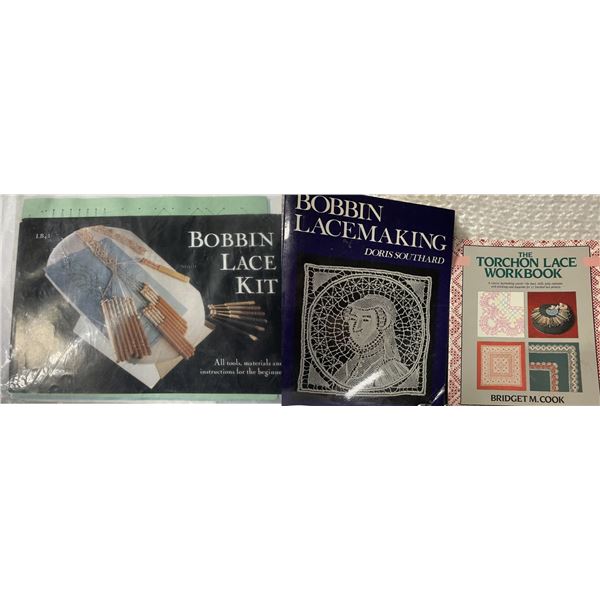 Bobbin Lace Making Kit and thread