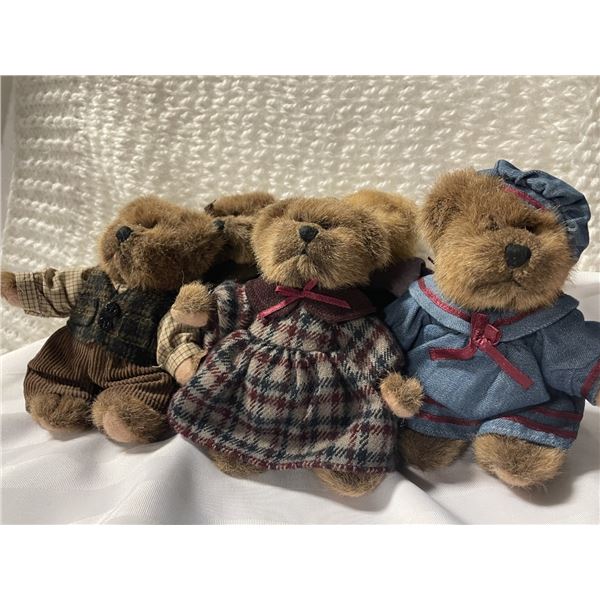 Boyd's Bears Stuffed Bears Lot