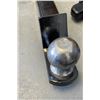 Image 3 : Ball Hitch