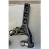 Image 1 : Vehicle Hitch