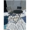 Image 2 : Outdoor Carpet (7' x 5') and furntiure