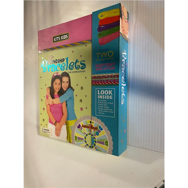 Friendship Bracelets Kids Art Kit