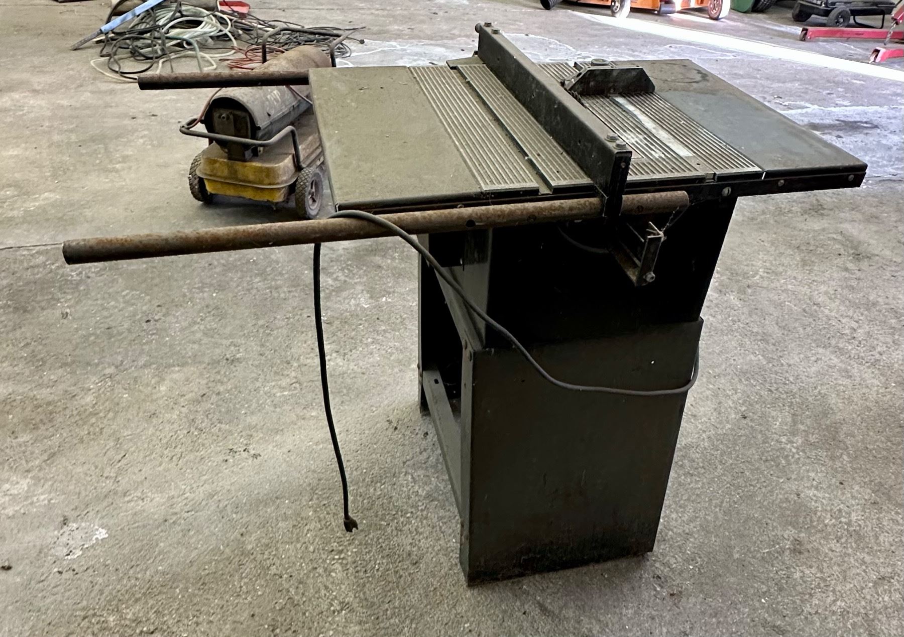 ROCKWELL TABLE SAW