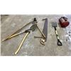 Image 1 : YARD TOOL LOT #2