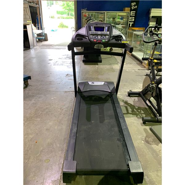 TERU　no1 TESTED WORKING* XTERRA TR 7.1 TREADMILL, NOISY AT HIGH SPEED