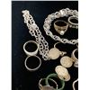 Image 3 : MISC. JEWELRY