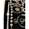 Image 3 : MISC JEWELRY
