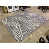 Image 2 : LANART PATTERNED INDOOR/OUTDOOR AREA RUG 9'8"X7'11"