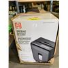 Image 1 : NEW TRU RED BUSINESS ESSENTIALS 100 SHEET AUTOFEED SHREDDER