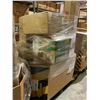 Image 1 : PALLET OF ASSORTED ITEMS INCLUDING; FLOOR LAMPS, POOL CLEANER HOSE AND MORE