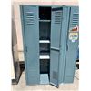 Image 2 : 4 FULL SIZE METAL LOCKERS 49X18X73"