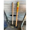 Image 1 : LONG HANDLE MALLET & SLEDGE HAMMER