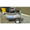 Image 2 : CAMPBELL HAUSFELD MOBILE 3.5 HP 11 GALLON AIR COMPRESSOR