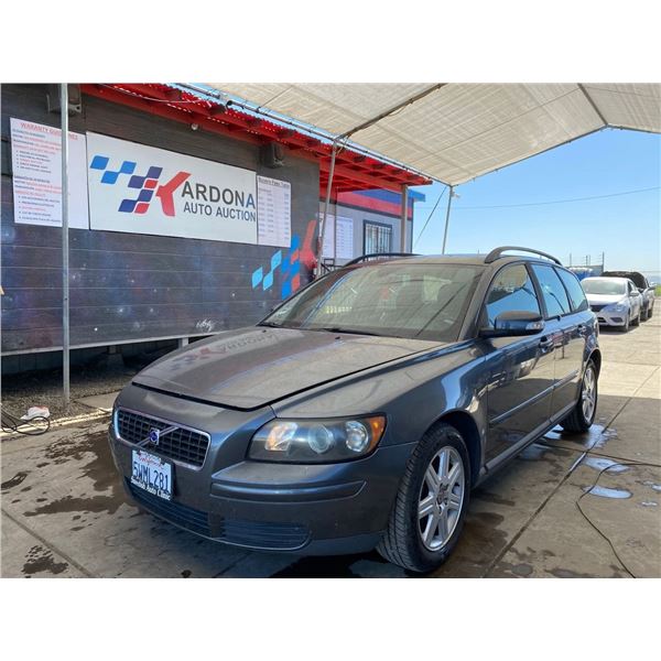 2007 VOLVO V50