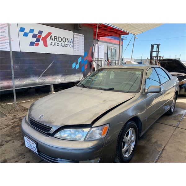 1998 LEXUS ES 300
