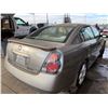 Image 4 : 2002 NISSAN ALTIMA
