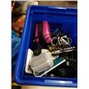 Image 2 : TOTE OF ELECTRONICS