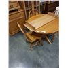 Image 2 : ROUND WOOD DINING TABLE AND 3 CHAIRS