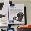 Image 3 : MORPHIE WIRELESS CHARGING STAND, PHONE VENT MOUNT AND APPLE IPHONE CHARGING CORDS