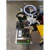 Image 2 : BOX OF DEFECTIVE STORE RETURN ELECTRONICS