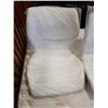 Image 2 : 2 WHITE LEATHER SEATS