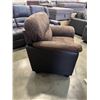 Image 2 : BRAND NEW BROWN MICROFIBER 2 TONE COMFORTABLE ARM CHAIR - RETAIL $699