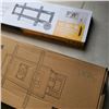 Image 2 : LARGE FULL MOTION WALL MOUNT 47"-84" AND INSIGNIA 13"32" FIXED WALL MOUNT