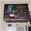Image 2 : HELIX WIRELESS CHARGING VALET WITH USB-C CHARGE CORDS AND 2 CASE GALAXY S21 FE AND A53