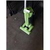 Image 2 : DIRT DEVIL EXPRESS VAC UPRIGHT VACUUM WORKING