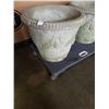 Image 2 : 2 CEMENT PLANTERS 16 INCHES TALL