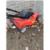 Image 2 : Black & Decker Electric 18" Lawn Mower