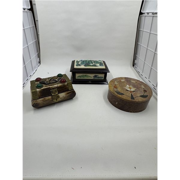 Jewelry Cases and Knick Knack Chest