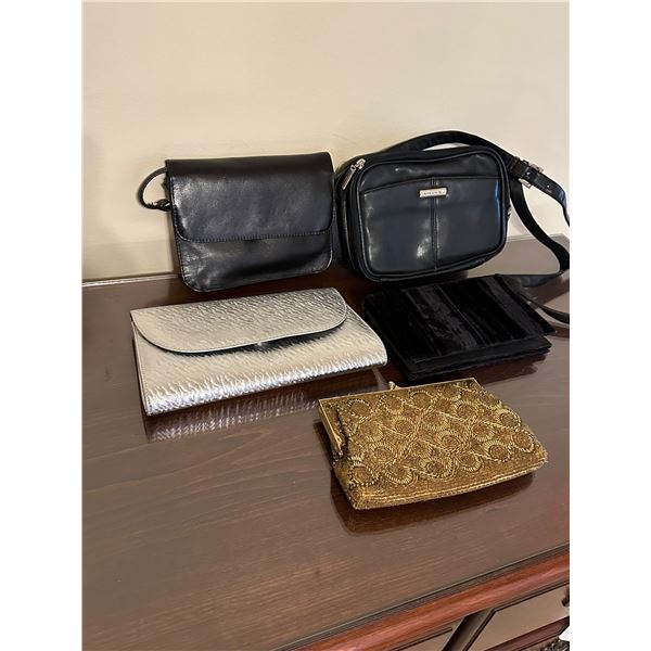 Purses Lot