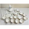 Image 1 : Royal Albert "Brigadoon" Bone China Set