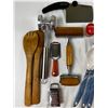 Image 2 : Kitchen Utensils & Gadgets