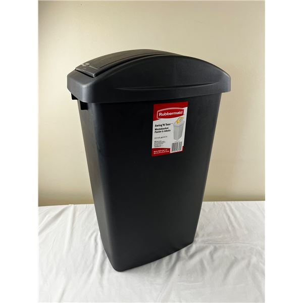 Rubbermaid Wastebasket