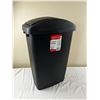 Image 1 : Rubbermaid Wastebasket