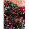 Image 1 : Christmas Wreaths & Décor