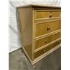 Image 2 : 5 Drawer Dresser