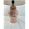 Image 2 : Victoria Rose Staffordshire England Lamp