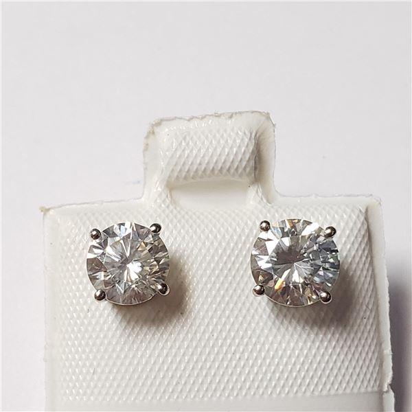 14K WHITE GOLD WHITE MOISSANITE(1.28CT) EARRINGS