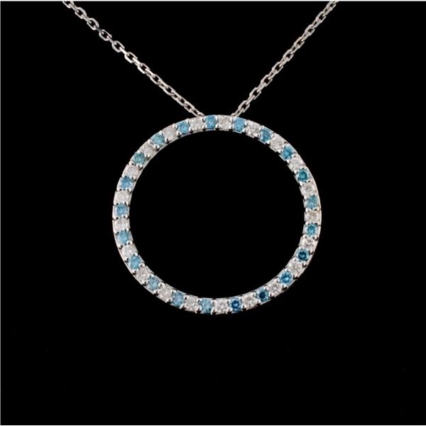 18K White Gold 0.62ctw Diamond Pendant