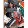 Image 8 : Tools Cat B
