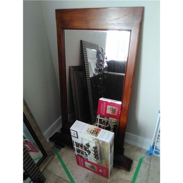 Mirror & Wine Rack Cat B