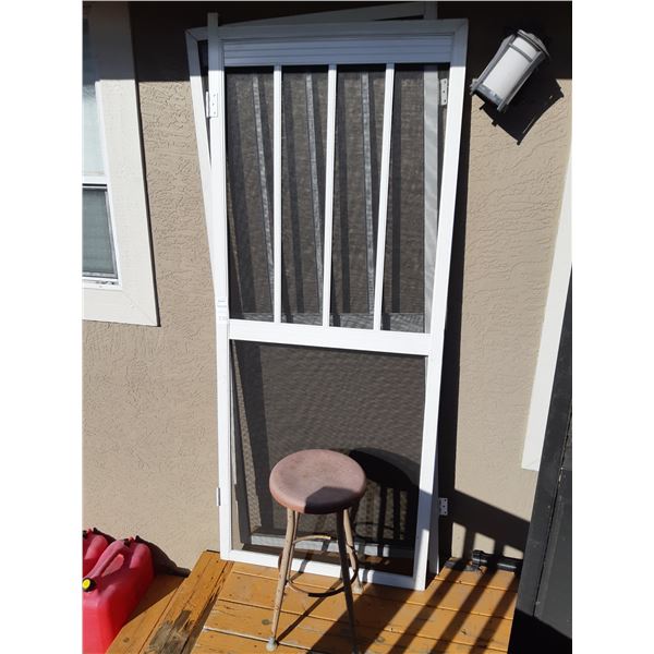 Screen Doors & Stool Cat B